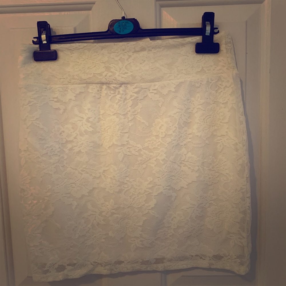 White lace mini skirt